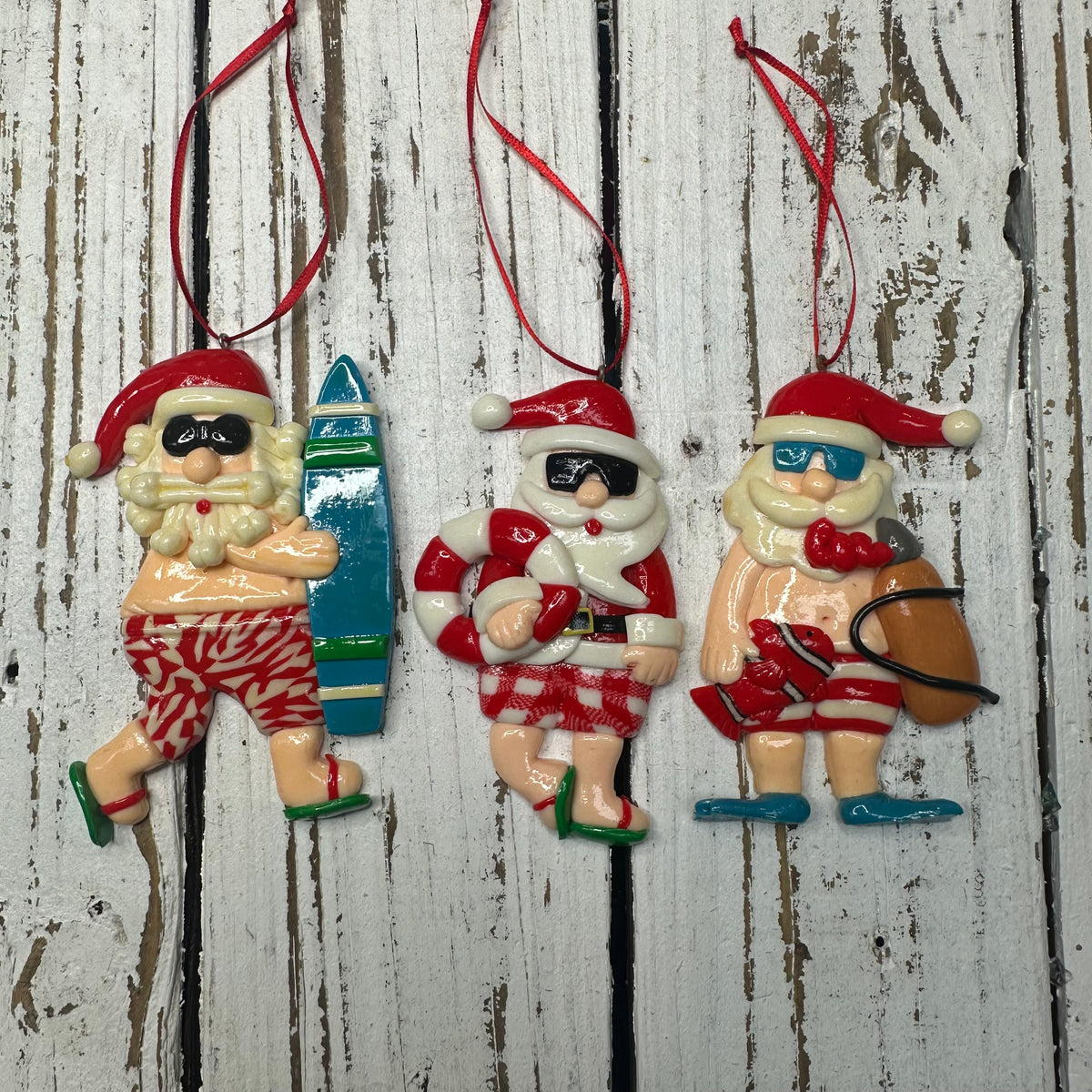 Santa Ornament Trio – Deep South Shelling